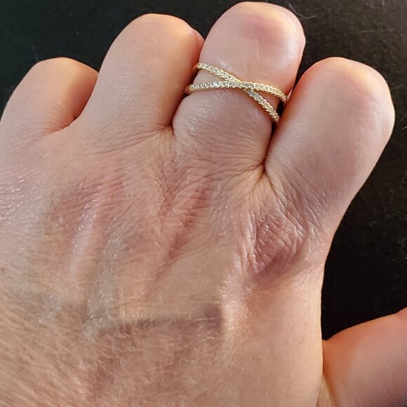 Neiman Marcus 14k Gold Plated Infinity Criss-Cross X Ring - Picture 7 of 8